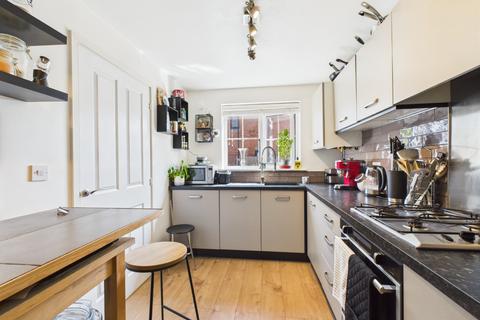 2 bedroom end of terrace house for sale, Woldcarr Road, Hull, HU3 6TR