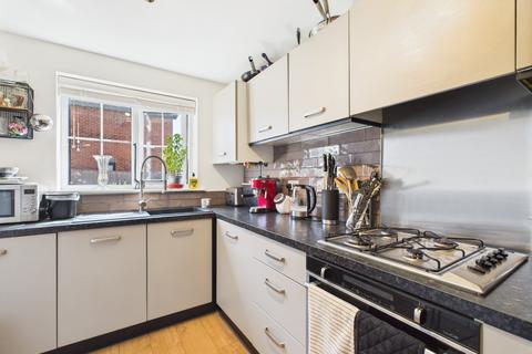 2 bedroom end of terrace house for sale, Woldcarr Road, Hull, HU3 6TR