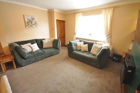 22 Millfield Road, Thorne, Doncaster, DN8 4DG