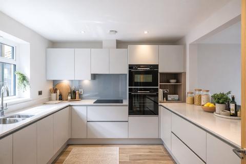 2 bedroom terraced house for sale, Pilgrims Yard, Tilburstow Hill, Godstone, RH9