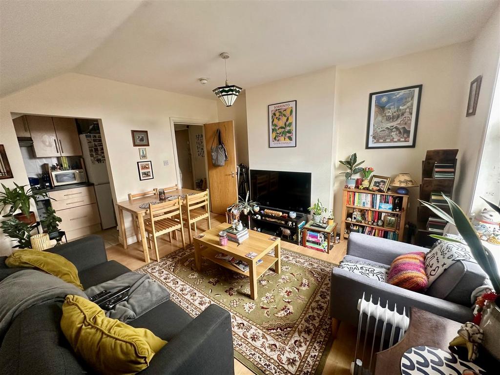 Apartment in Whalley Range - View 3