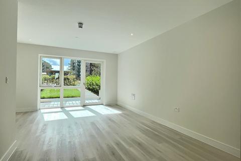 3 bedroom townhouse for sale, Ottley Drive, Blackheath, London, SE3