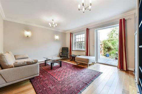 4 bedroom end of terrace house for sale, Summersdale Road, Chichester
