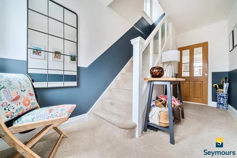 30 Beckingham Road, Guildford, GU2 8BT