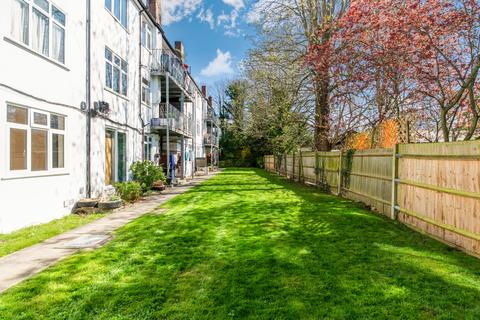 2 bedroom apartment for sale, Martin Way, Morden SM4