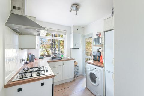 2 bedroom apartment for sale, Martin Way, Morden SM4