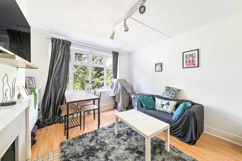 2 bedroom apartment for sale, Martin Way, Morden SM4