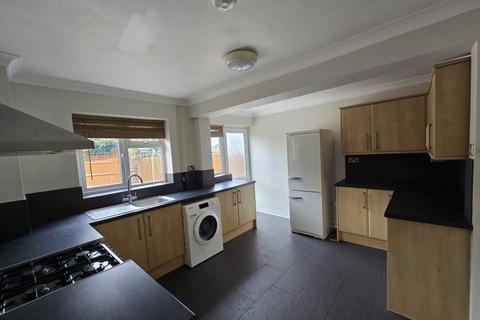 undefined, Slade Walk, Bedford, MK41