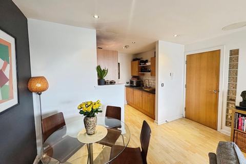 2 bedroom apartment for sale, Balmoral Place, 2 Bowman Lane