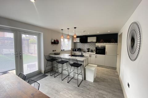 undefined, Alexander Mews , Balderton