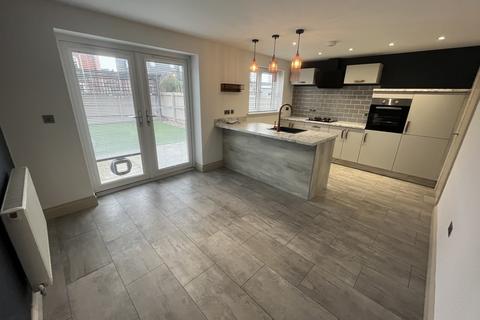 undefined, Alexander Mews , Balderton