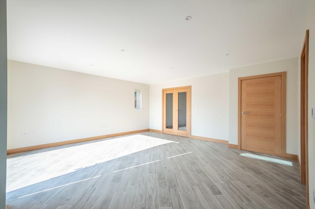 50a High Street-08