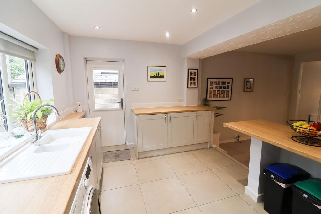 Open plan kitchen/diner