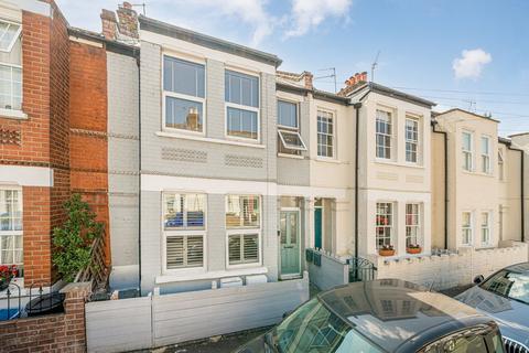 Stanley Gardens Road, Teddington TW11