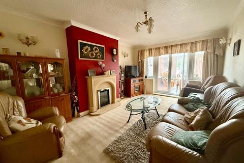 3 bedroom semi-detached bungalow for sale, Marples Avenue , Mansfield Woodhouse