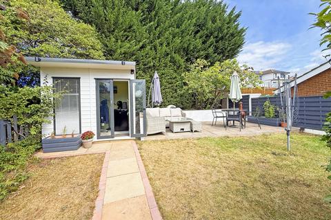 22 Coppice Close, Harrogate, HG1 2DW