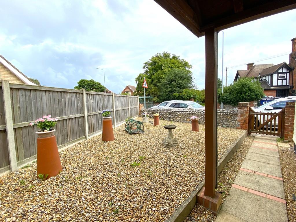Side garden