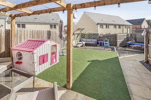 3 bedroom terraced house for sale, Broadhays Drive, Cranbrook