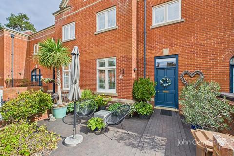 undefined, Carnarvon Court, Bretby