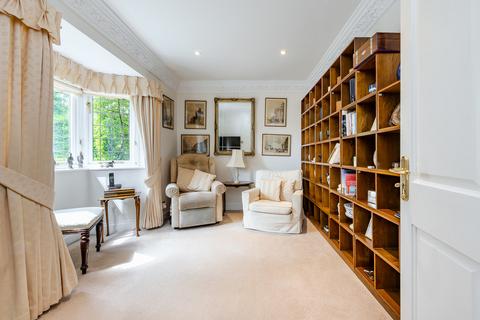 4 bedroom detached house for sale, Purley CR8