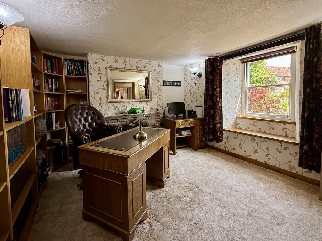 Sitting Room/Snug