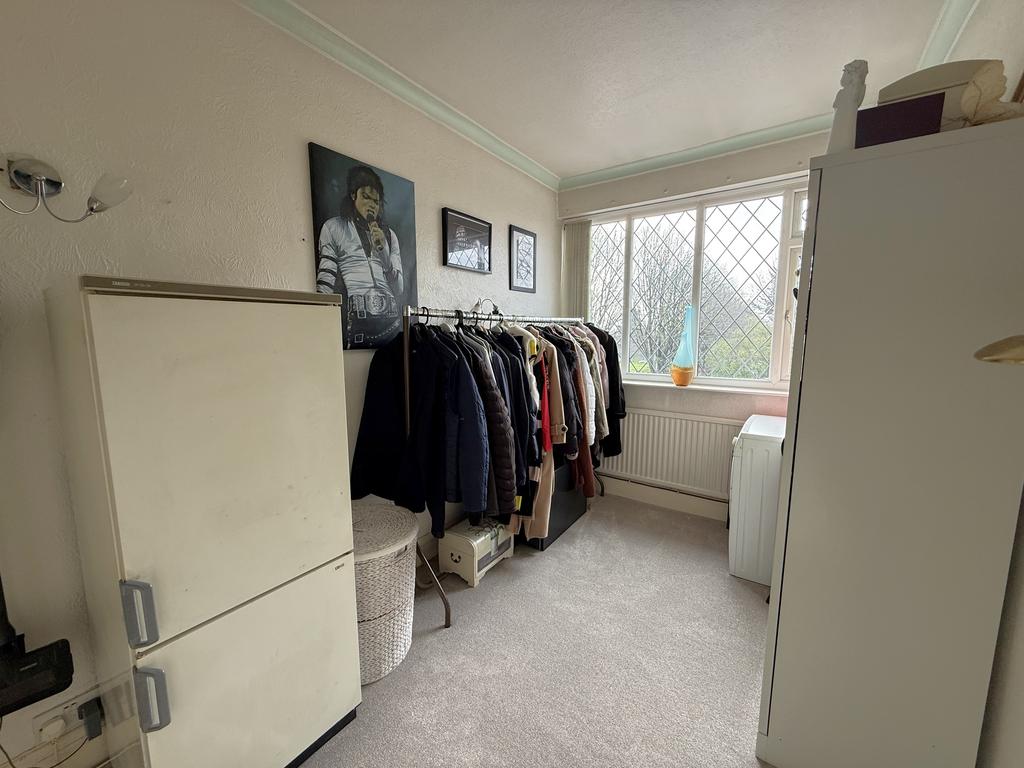 Smallest room 1.jpeg