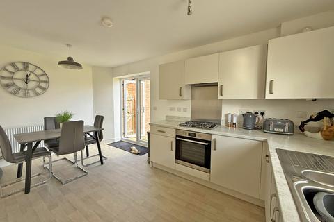 3 bedroom detached house for sale, Shetland Drive, Scarborough YO12