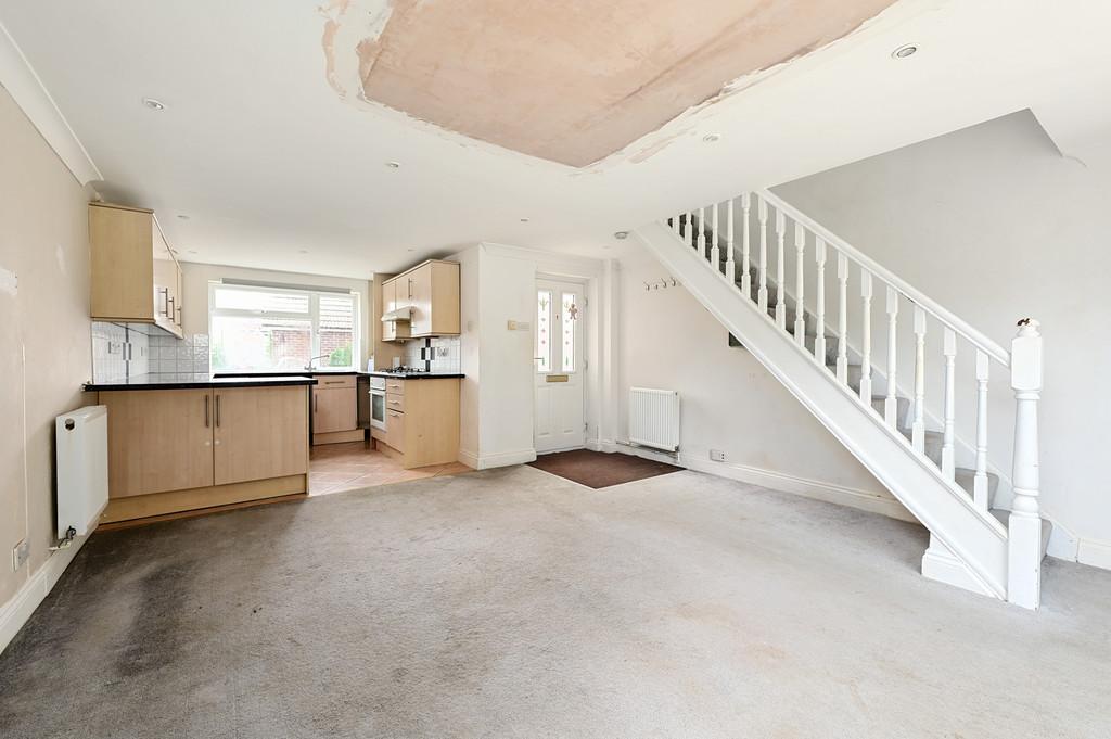 9 Winchester Way (16)