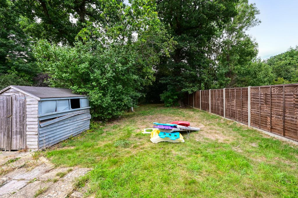 9 Winchester Way (12)