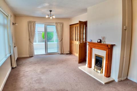 4 bedroom detached bungalow for sale, Hawthorn Drive, Pontllanfraith, NP12