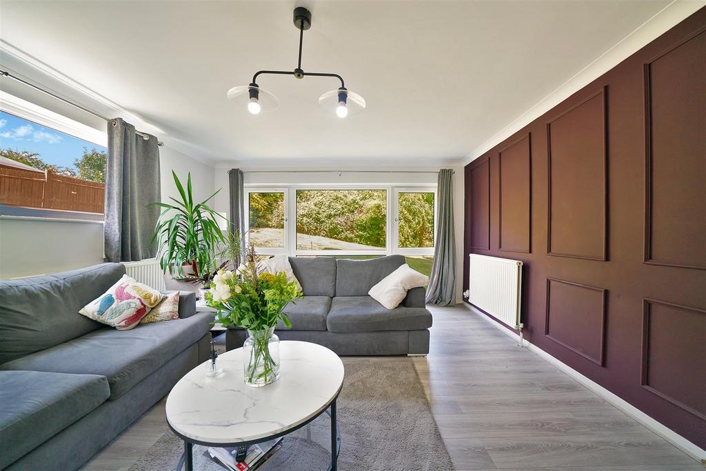 20 Lantern Close - t UQ01dt Cplin Koo M8qn H.jpg