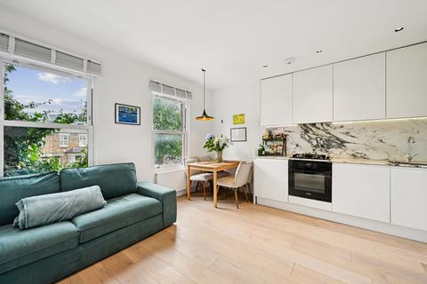 Flat 2, 66 Eccleston Road, London, W13 0RL