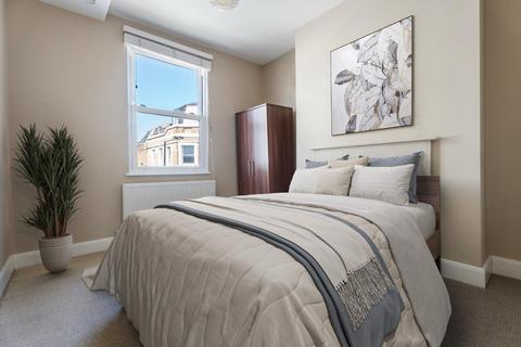 3 bedroom flat for sale, North End Road, Fulham, London, SW6