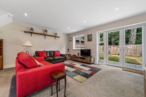 3 bedroom detached house for sale, Nightingale Close, Melton, IP12