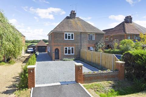 undefined, Horsham Road, Ellens Green