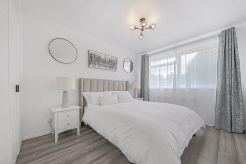 3, Chudleigh, 14 Highview Road, Sidcup, DA14 4EZ
