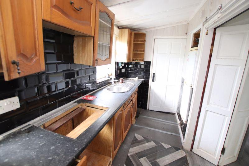 Kitchen photo 3