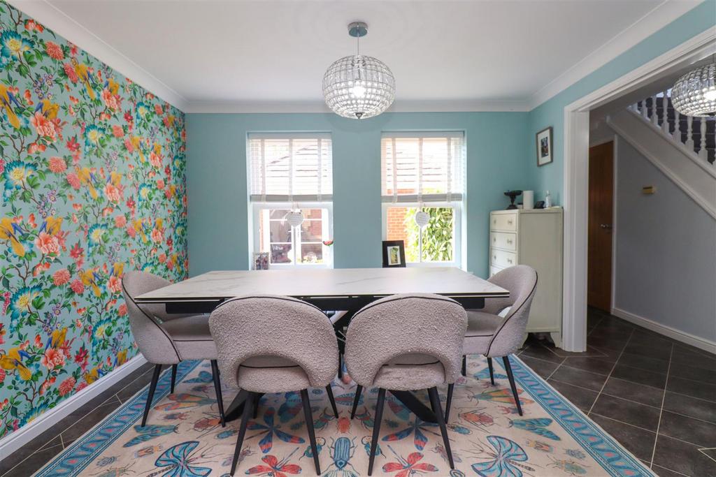 Breakfast Room