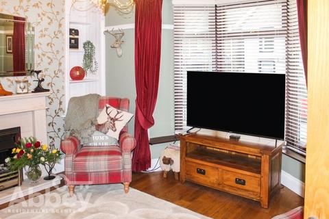 3 bedroom detached house for sale, Henfaes Road, Tonna, Neath, SA11 3EX