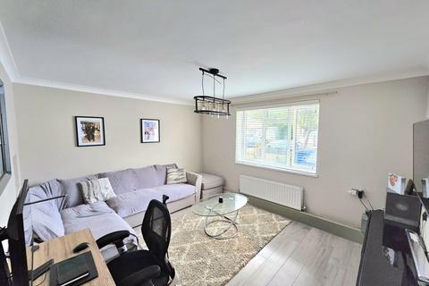 undefined, Bournemead Avenue, Northolt, UB5