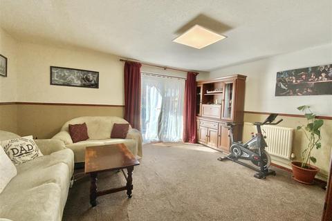 23 Burnet, Stantonbury, Milton Keynes, MK14 6AJ