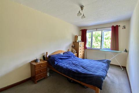 23 Burnet, Stantonbury, Milton Keynes, MK14 6AJ