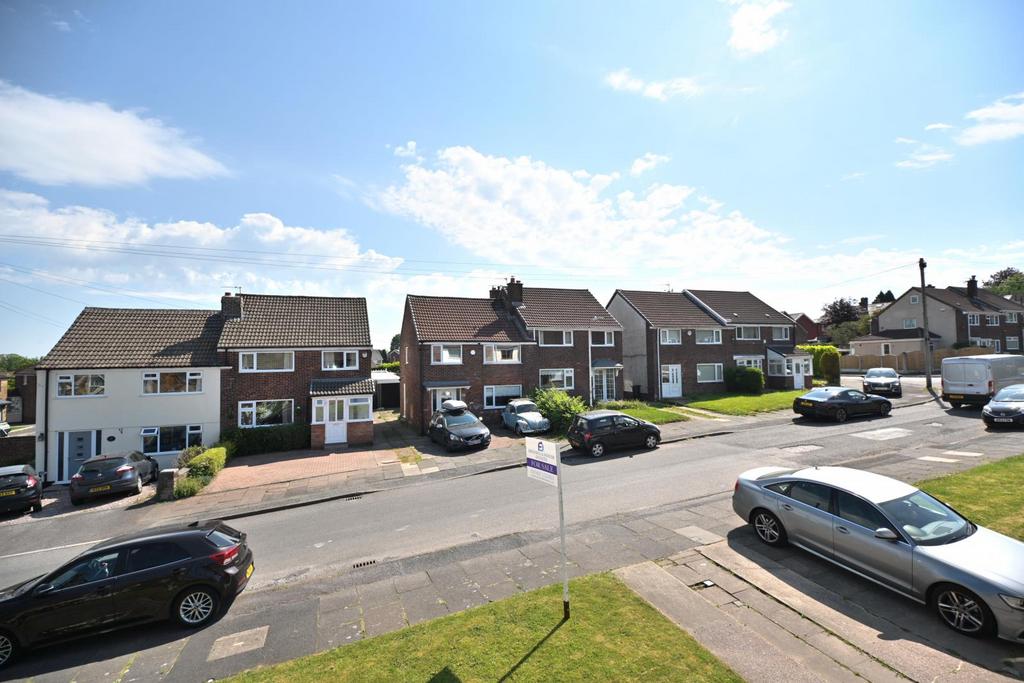 17 Taywood Road, Hunger Hill, Bolton, BL3 4 SJ
