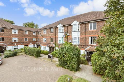 Fiveacre Close, Croydon CR7
