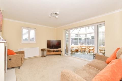 3 bedroom detached bungalow for sale, Rosemary Way, Waterlooville PO8