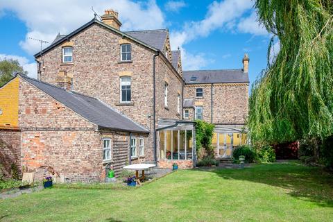 6 bedroom house for sale, Langton Road, Norton, Malton