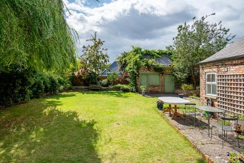 6 bedroom house for sale, Langton Road, Norton, Malton
