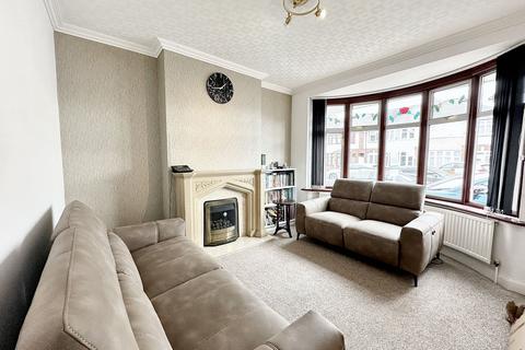 3 bedroom semi-detached house for sale, Kedleston Road, Leicester, LE5