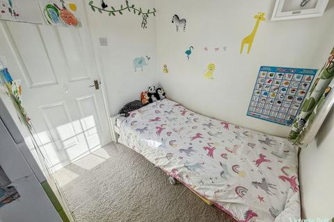 30 Buddle Close, Plymouth, PL9 9UX