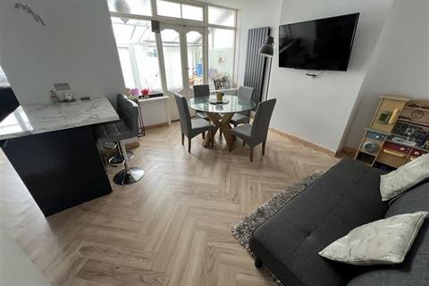 3 bedroom terraced house for sale, Hilary Avenue, Portsmouth PO6